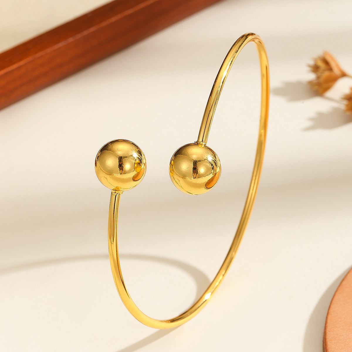 Copper Gold Plated Bracelet, With A Simple Temperament For Women. 💎