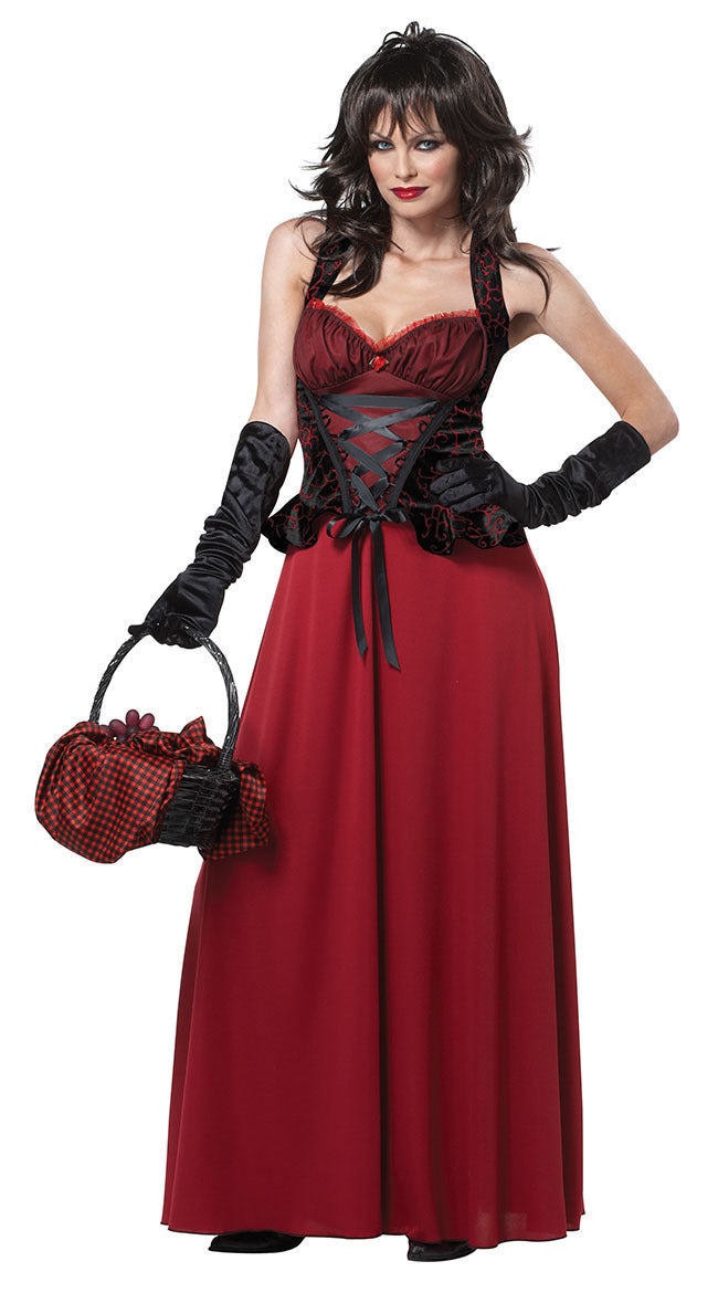Stunning Castle Queen's Outfit