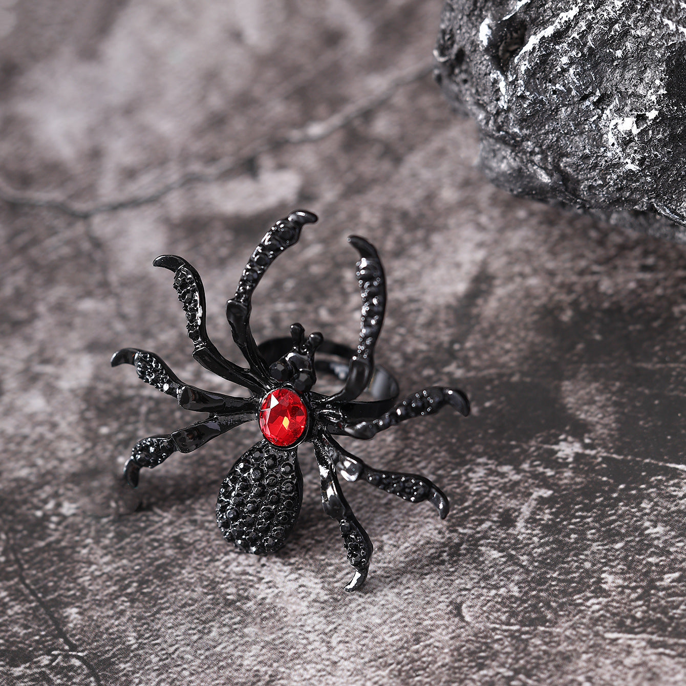 Spider Ring With Rhinestone - A Trust Market