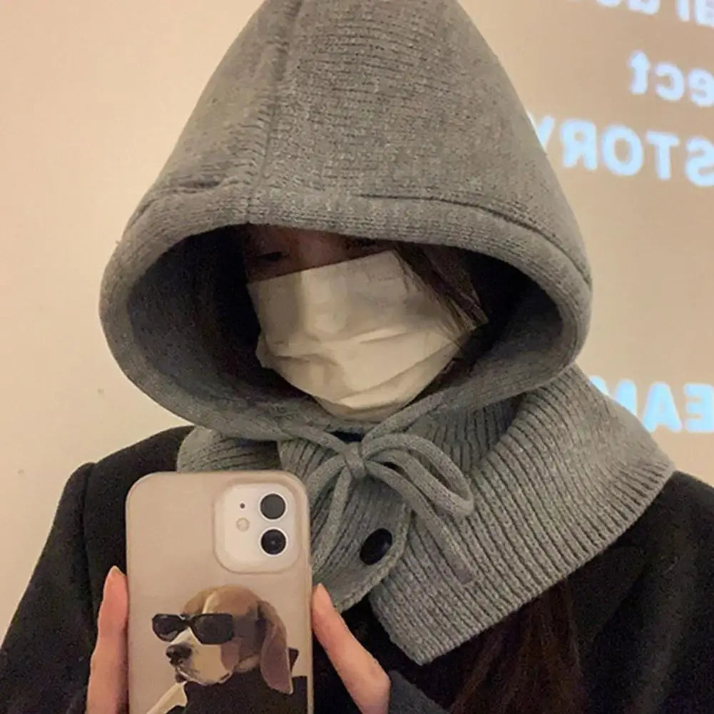 Wonderful Hoodie And Scarf Set To Keep Your Neck Warm ❄️