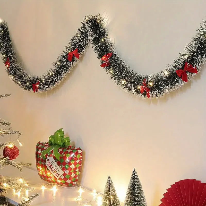 Beautiful Christmas Garland With LED Lights