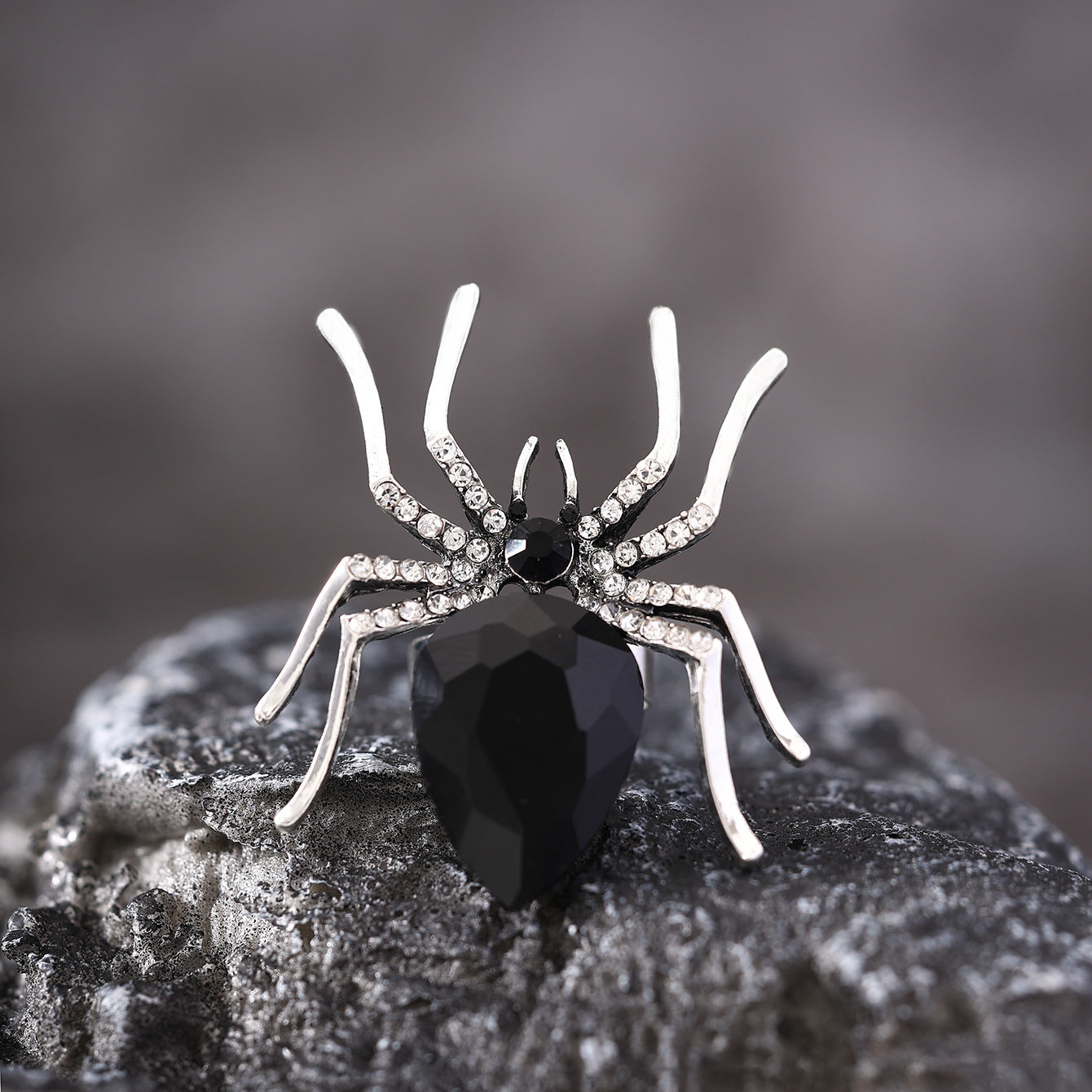 Spider Ring With Rhinestone - A Trust Market