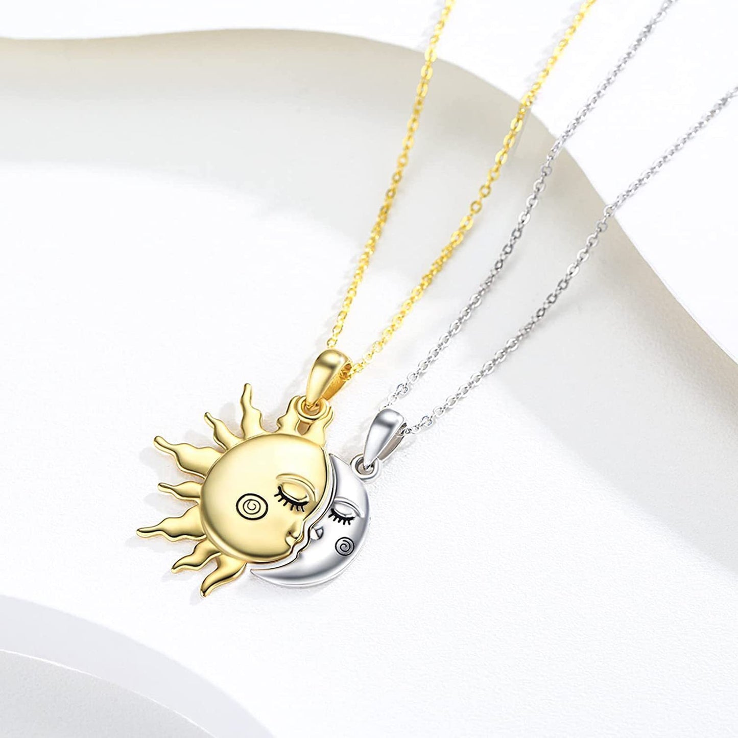 Beautiful Magnetic Sun Star Necklace