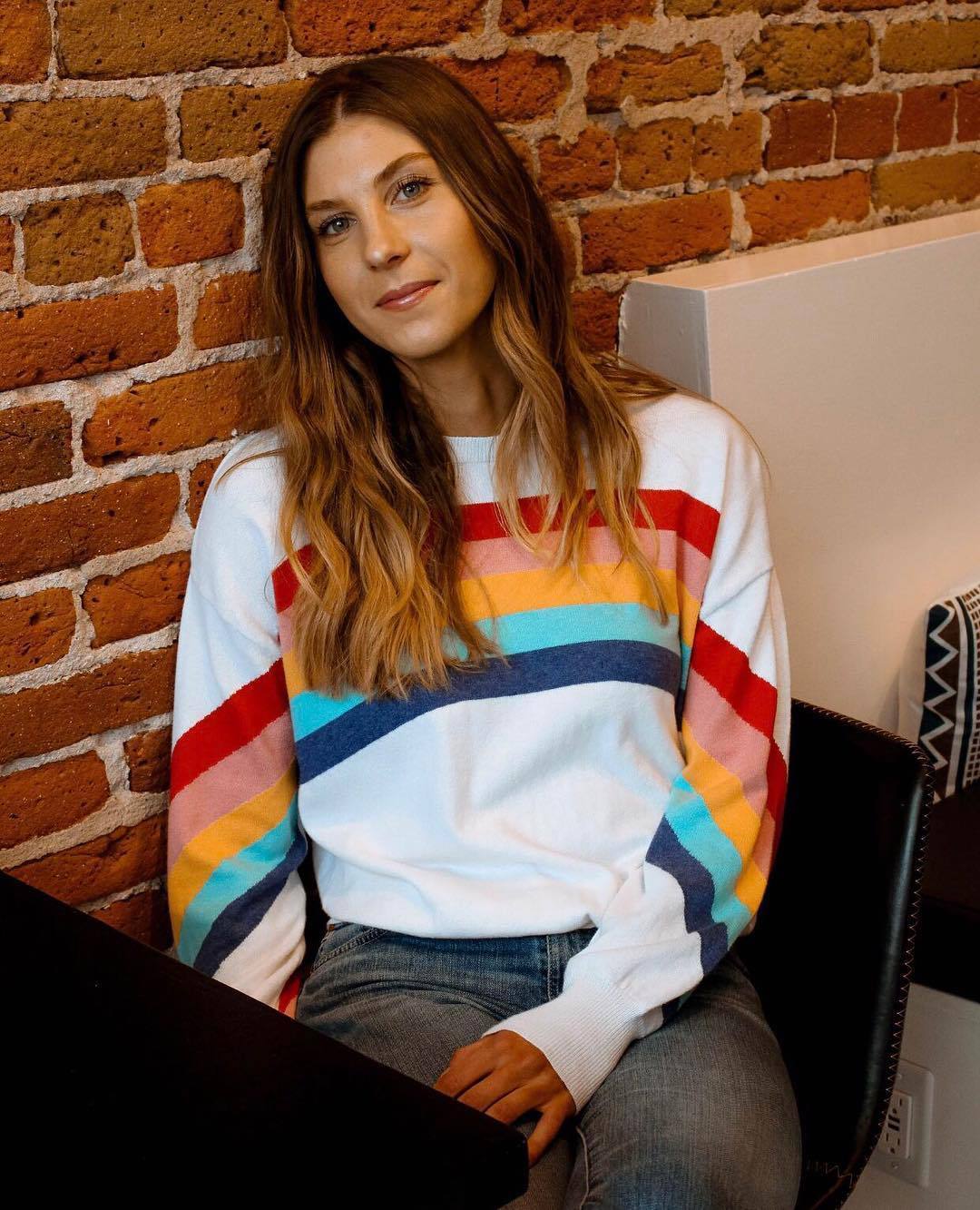 Beautiful Rainbow Pullover 🌈