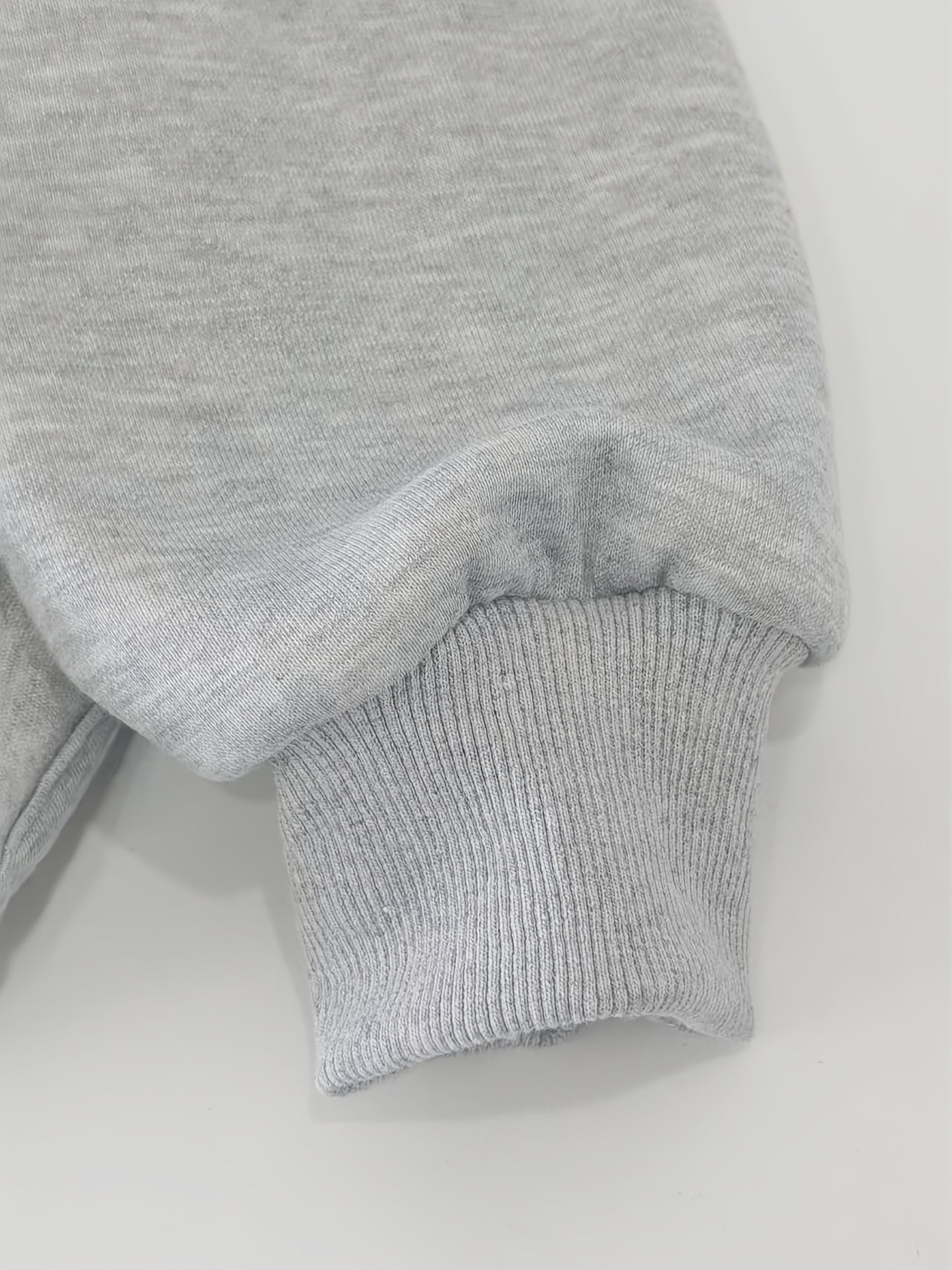 Casual Polyester Hoodie For Women. All-Season Warmth 🧥