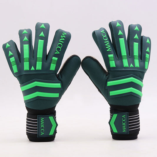 Fantastic Football / Soccer Gloves For Great Goalkeepers