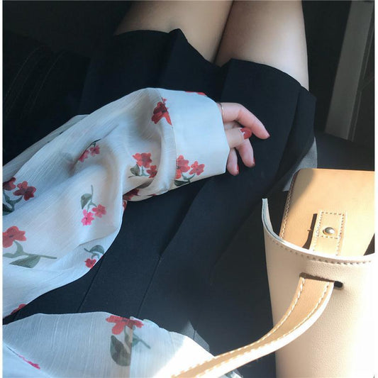 Wonderful Blouse For Summer & Spring Look