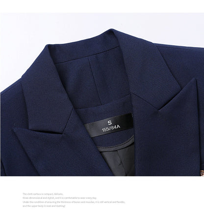 Elegant Women's Small Suit