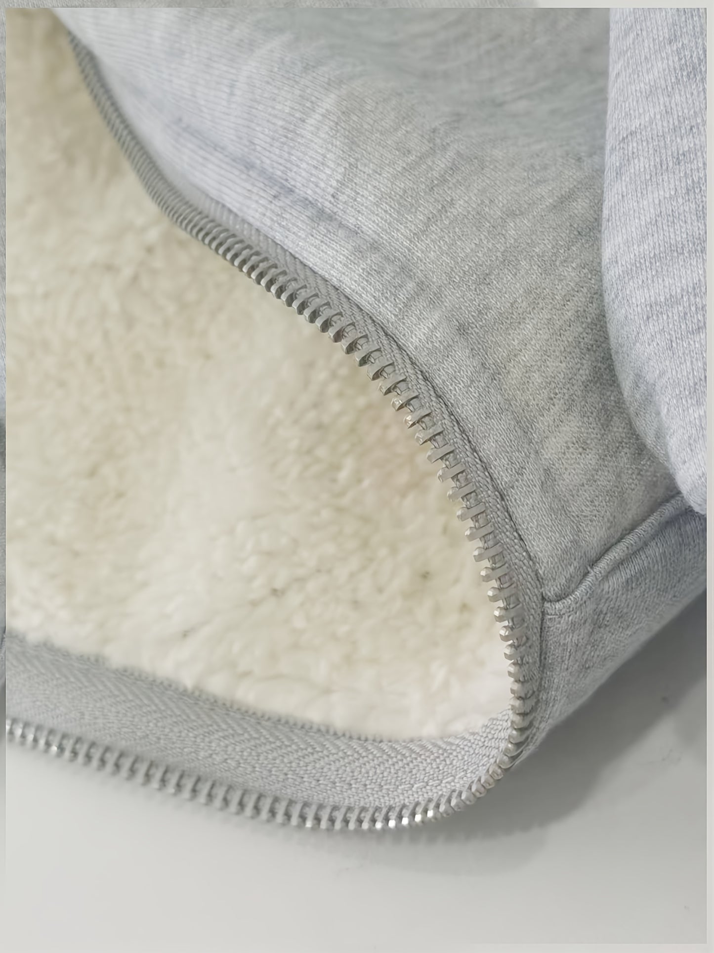 Casual Polyester Hoodie For Women. All-Season Warmth 🧥