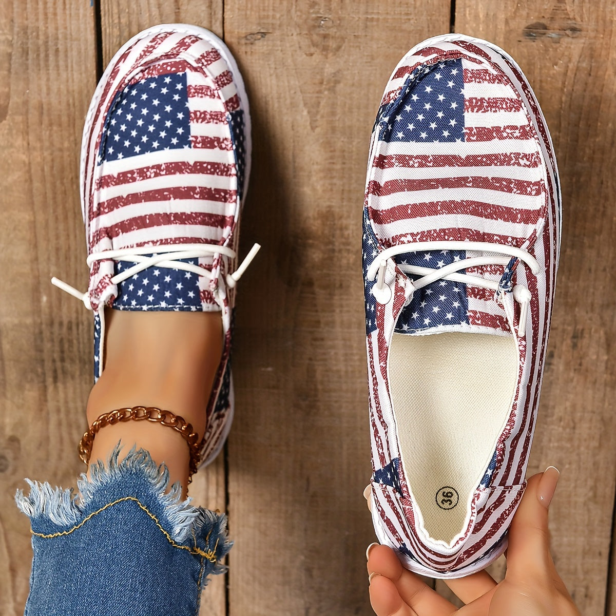 Beautiful Low Top Canvas Shoes With American Flag Pattern (Sale 🚨)