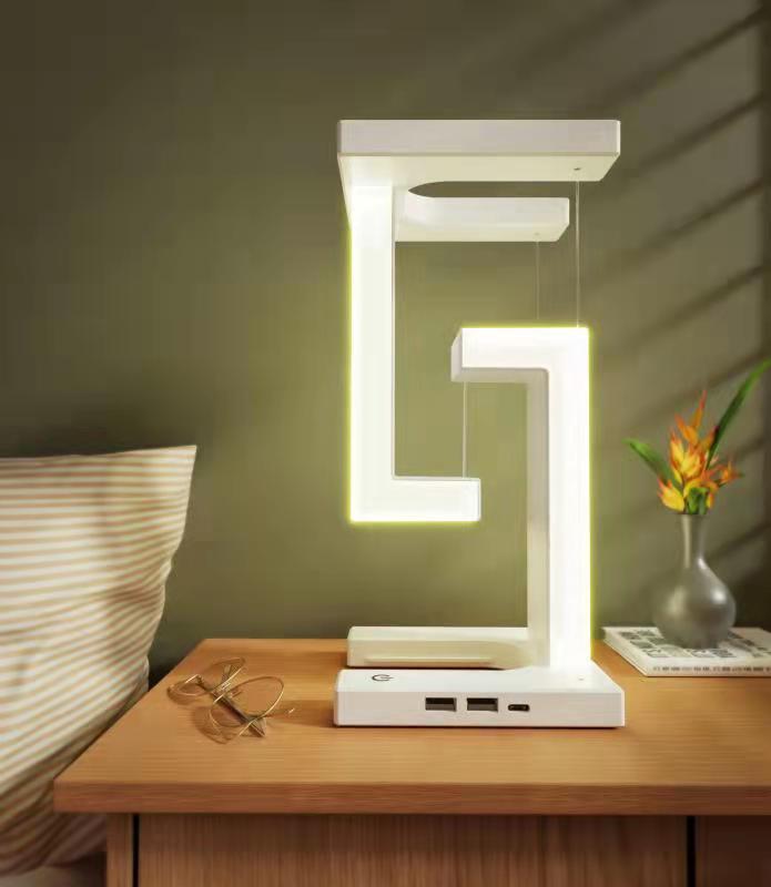 Impress Your Guests At Home/Office With This Creative Smartphone Wireless Charging Table