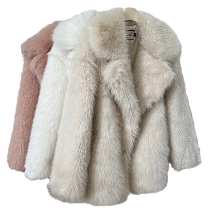 Stunning Elegant Coat For Elegant And Confident Women