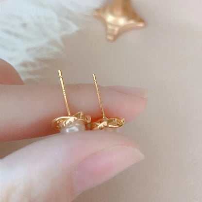 Beatiful Golden Earrings With Zircon Pearl for Women