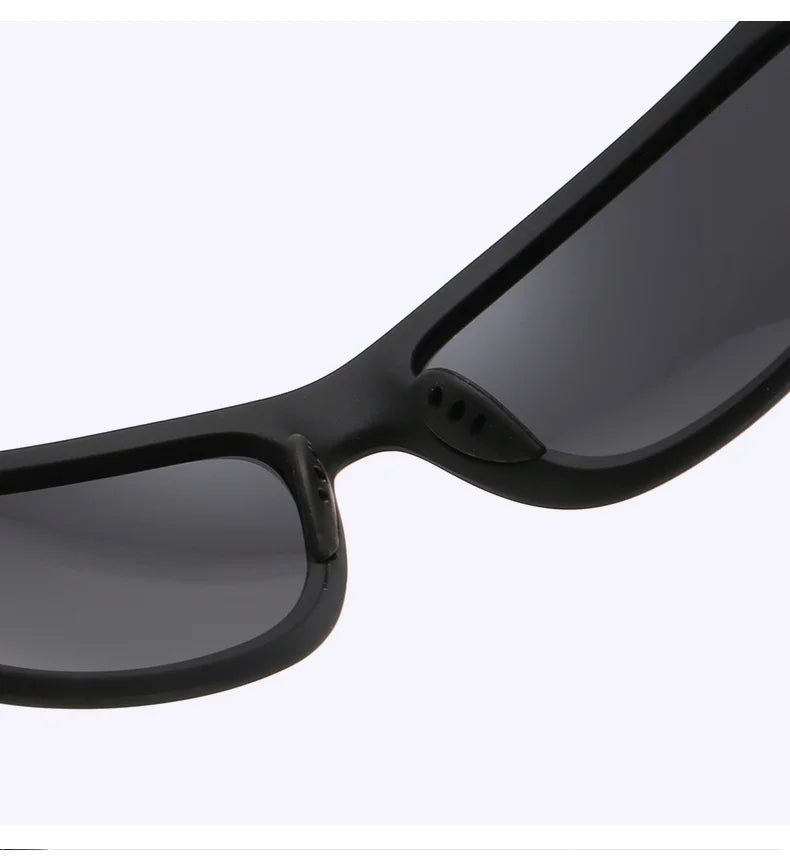 Wonderful Polarized Sunglasses With Chain (Sale 🚨)