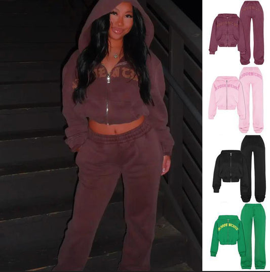 Beautiful Cropped Sweatshirt And Loose Drawstring Trousers