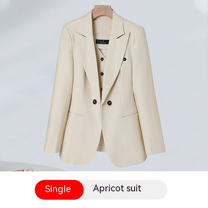 Elegant Women's Small Suit
